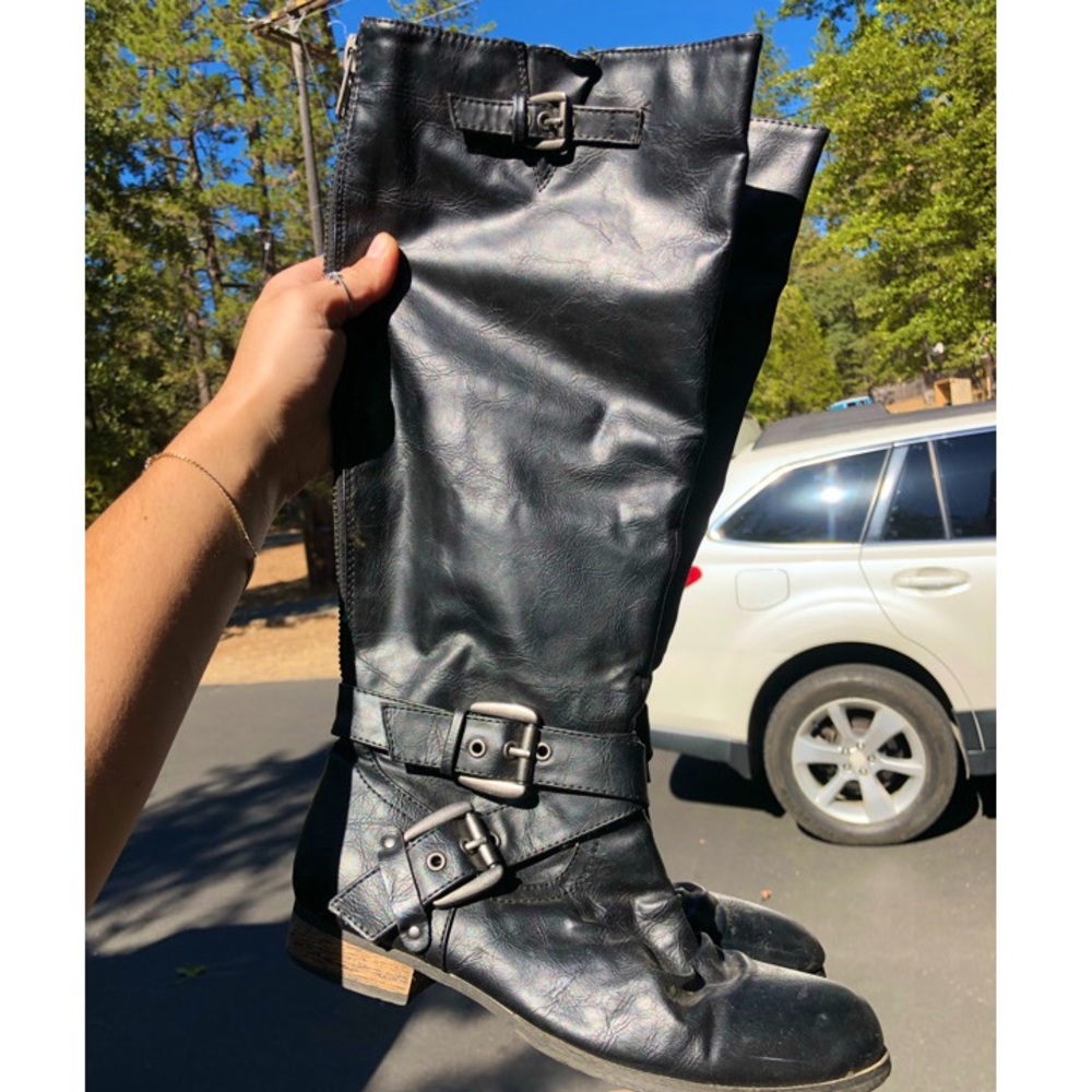 Leather boots